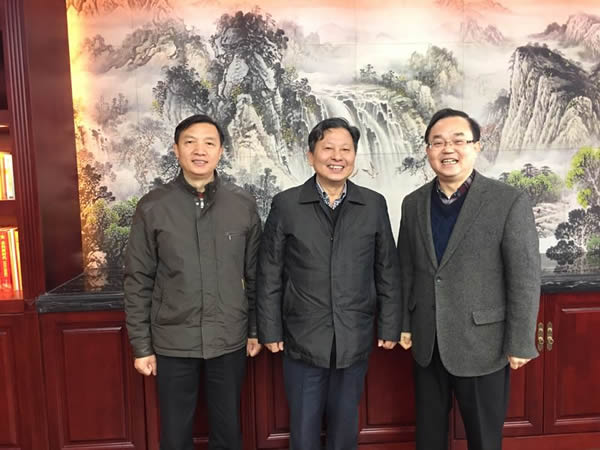 湖北省侨联副主席舒正荣、省侨联经科部部长欧梁锋、副部长黎志勇一行调研我司